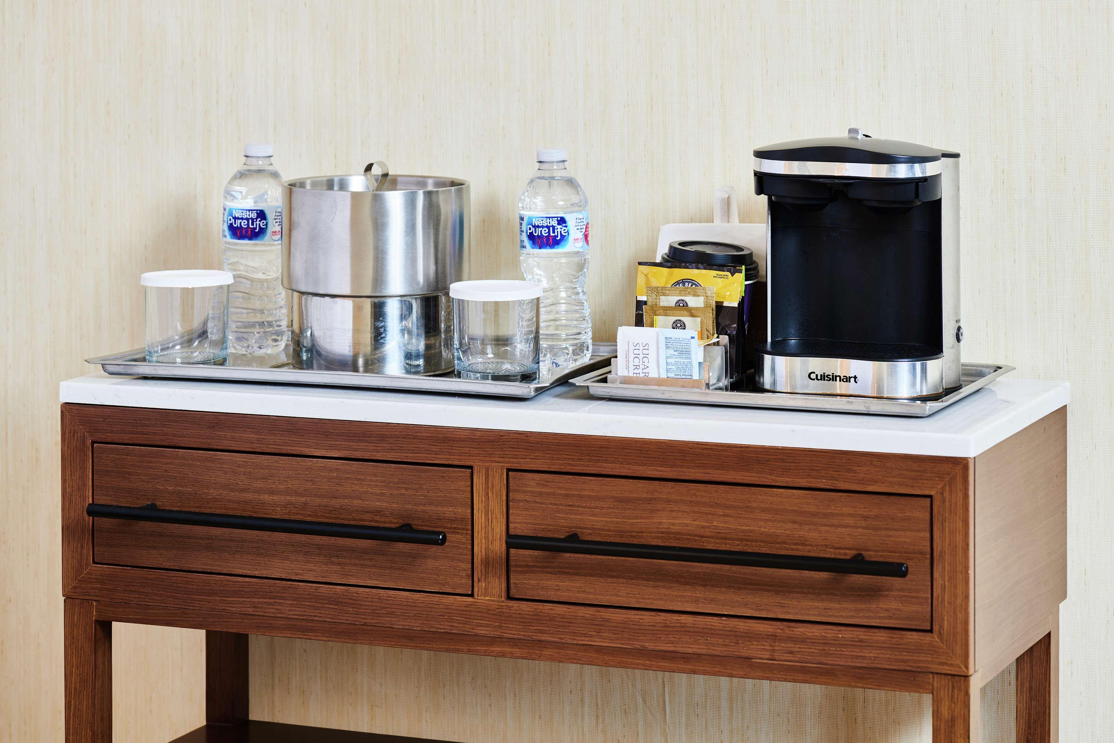 Doubletree By Hilton Hotel Salt Lake City Airport Экстерьер фото