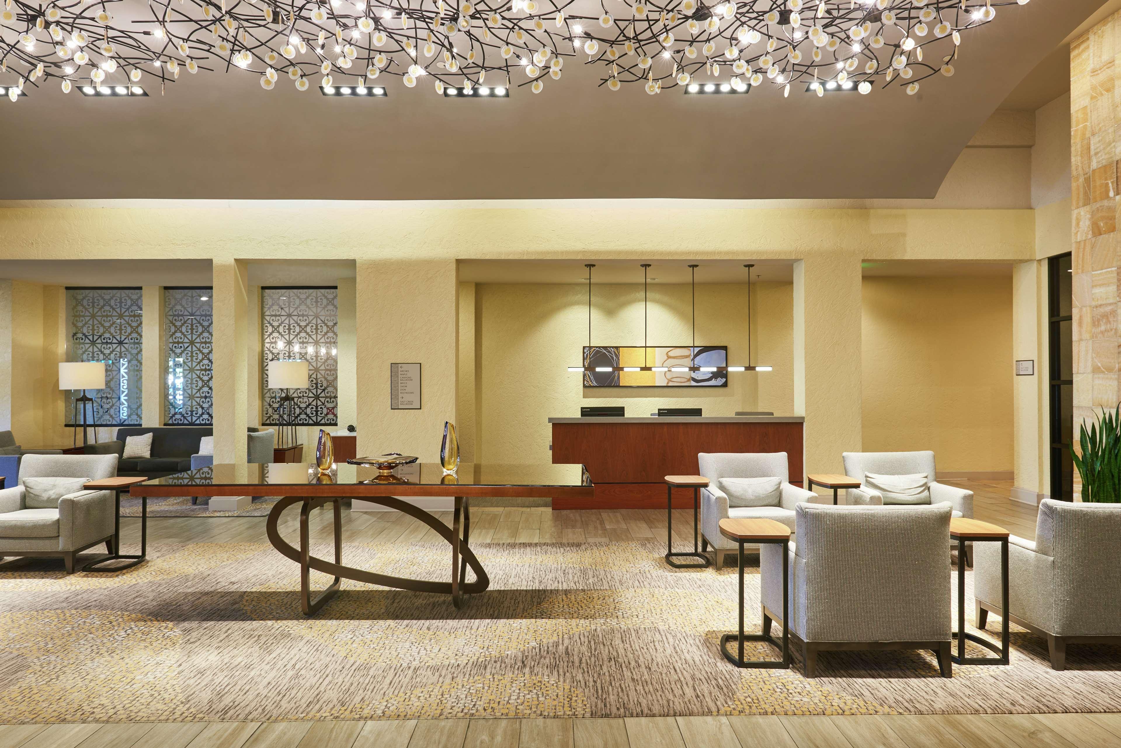 Doubletree By Hilton Hotel Salt Lake City Airport Экстерьер фото