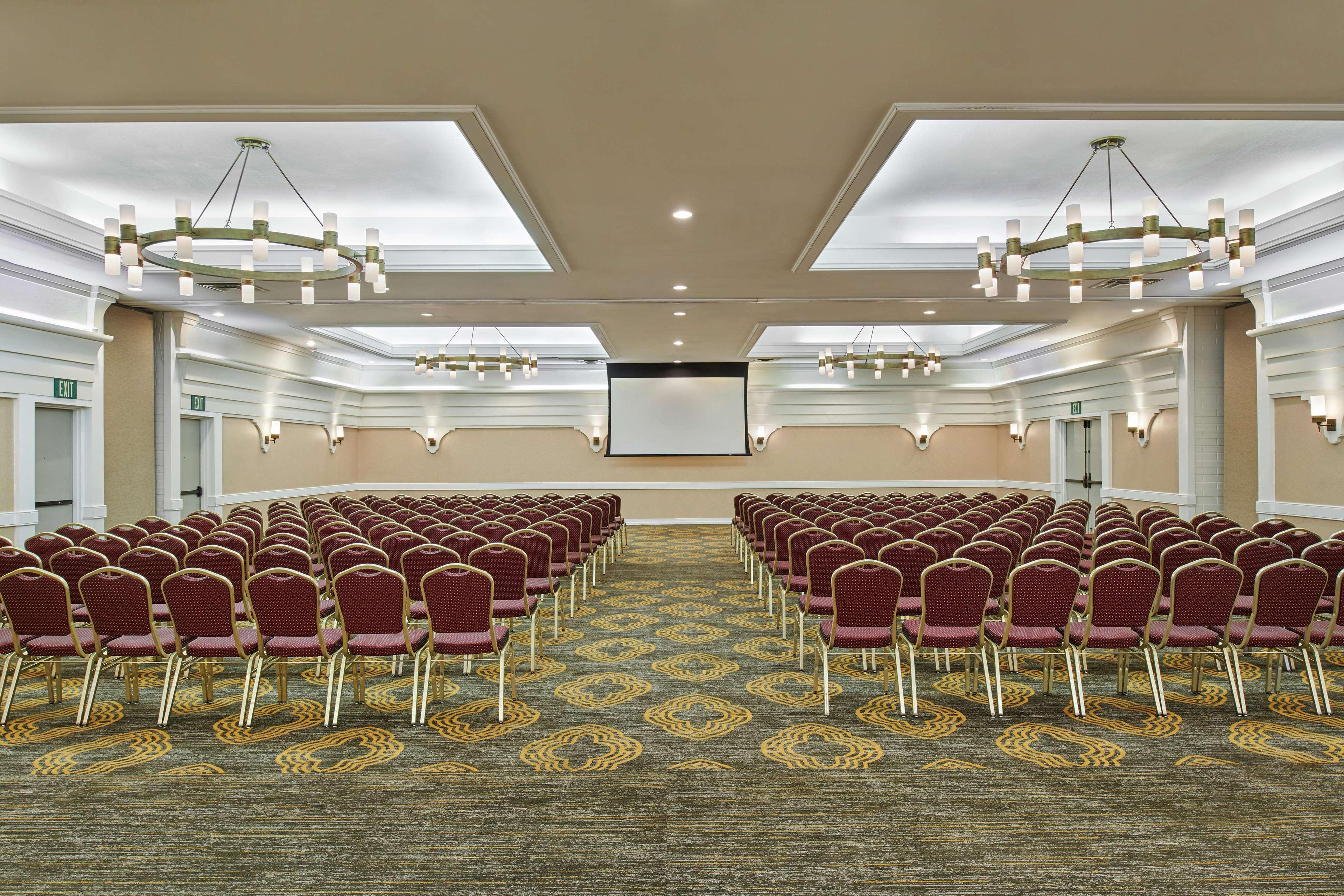 Doubletree By Hilton Hotel Salt Lake City Airport Экстерьер фото