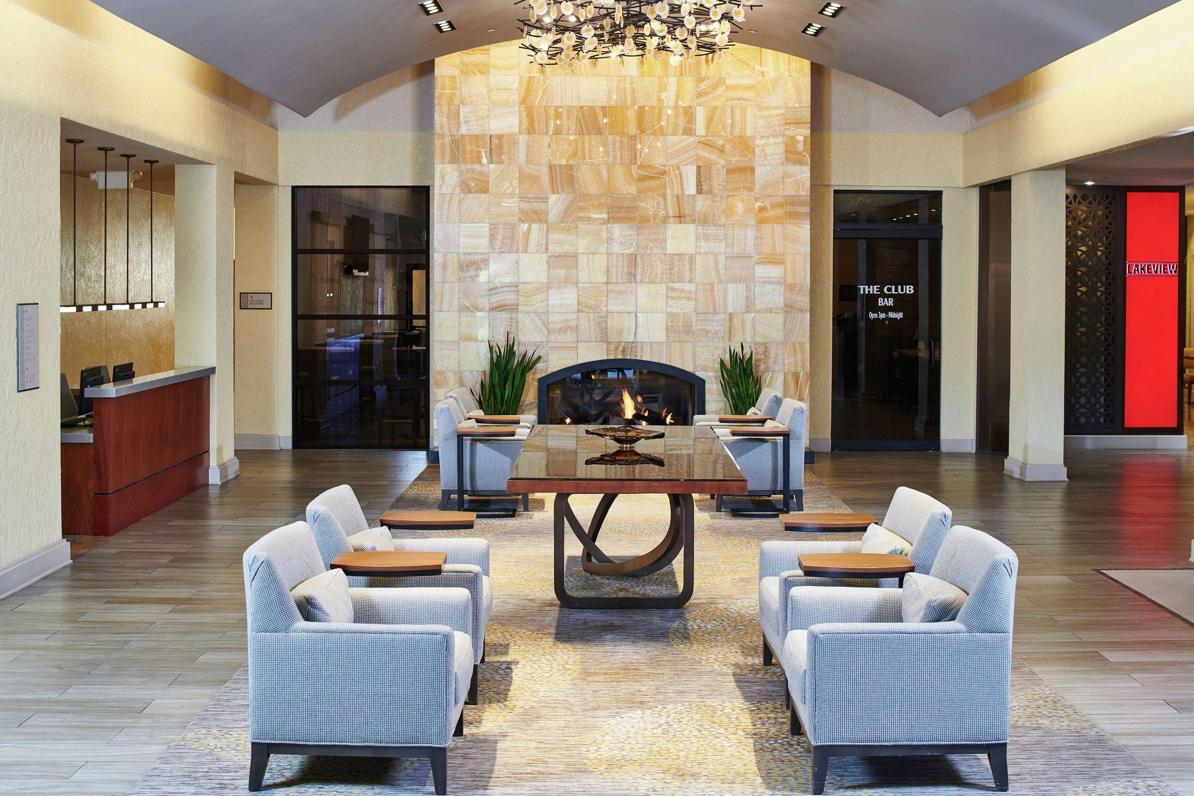 Doubletree By Hilton Hotel Salt Lake City Airport Экстерьер фото