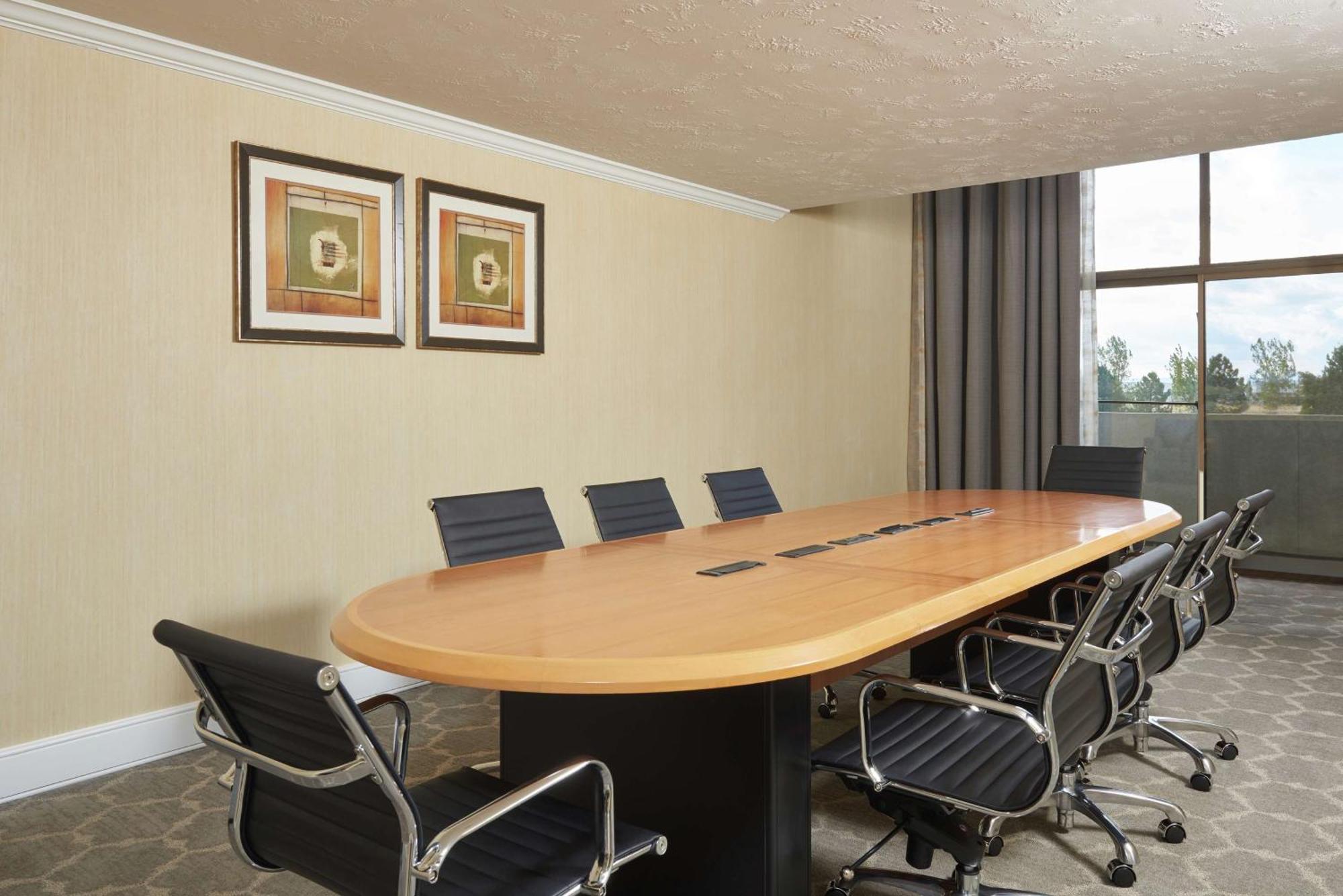 Doubletree By Hilton Hotel Salt Lake City Airport Экстерьер фото